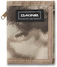Load image into Gallery viewer, Dakine Vert Rail Wallet Ashcroft Camo Os