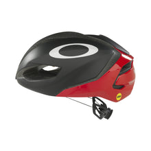Load image into Gallery viewer, Oakley Aro5