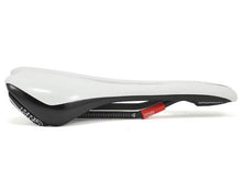 Load image into Gallery viewer, Vittoria Pro Griffon Carbon Af Race Bicycle Saddle - Prsa00-Gcaf (White/Black - 132Mm)