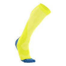 Load image into Gallery viewer, 2XU MEN&#39;S COMPRESSION PERFORMANCE RUN SOCKS, FLURO YELLOW/VIBRANT BLUE, SMALL
