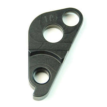 Load image into Gallery viewer, Wheels Manufacturing Dropout 175 Derailleur Hanger Giant
