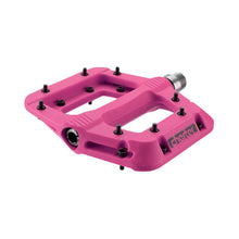 Load image into Gallery viewer, Raceface Chester, Platform Pedals 2020 Model
