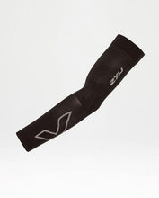 Load image into Gallery viewer, 2XU Comp Flex Arm Sleeve (Single) BLK/GRY S
