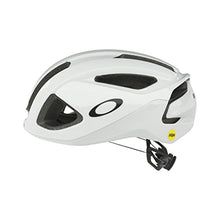 Load image into Gallery viewer, Oakley Aro3
