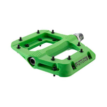 Load image into Gallery viewer, Raceface Chester, Platform Pedals 2020 Model

