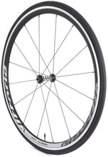 Load image into Gallery viewer, Vittoria Alusion 700C/33 M
